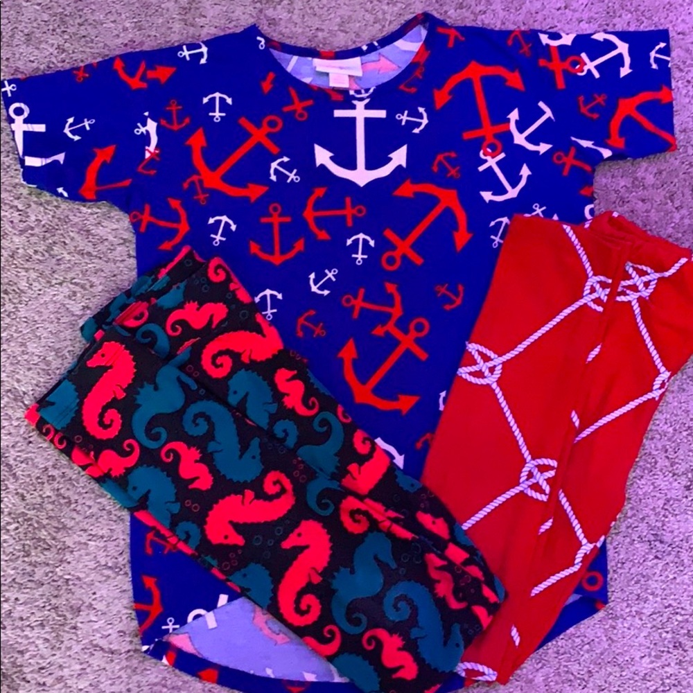 Two leggings and one shirt